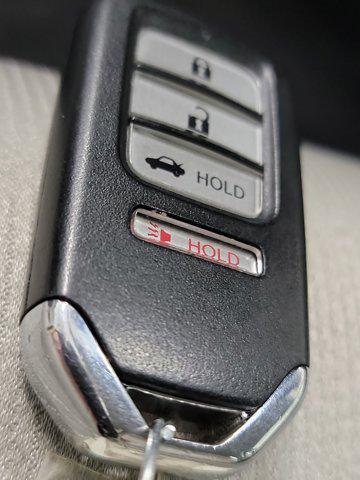 Photo of 2019 Platinum White Pearl Honda Accord