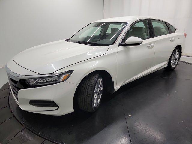 Photo of 2019 Platinum White Pearl Honda Accord