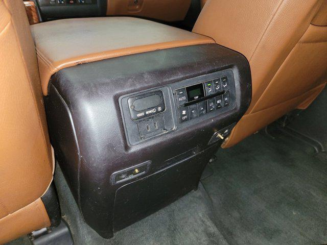 Photo of 2018 Blizzard Pearl Toyota Sequoia