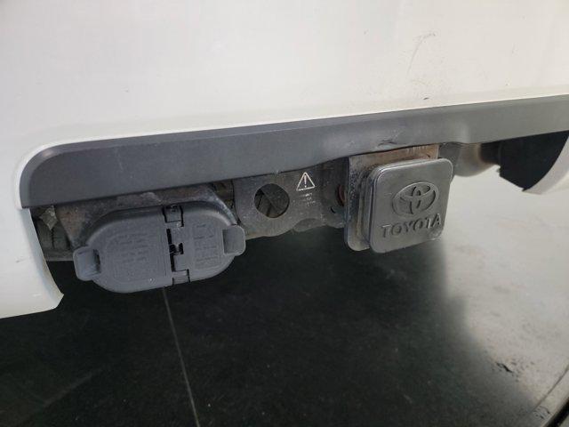 Photo of 2018 Blizzard Pearl Toyota Sequoia
