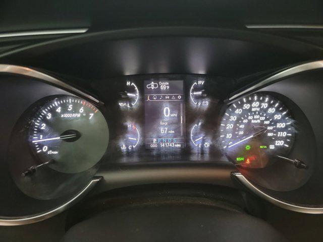 Photo of 2018 Blizzard Pearl Toyota Sequoia