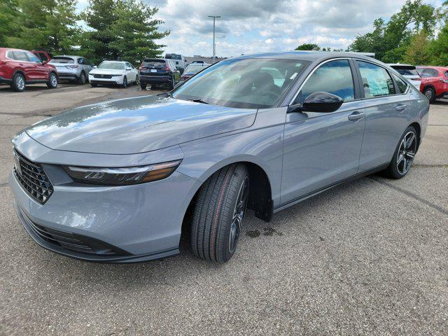 Photo of 2025 Urban Gray Pearl Honda Accord Hybrid