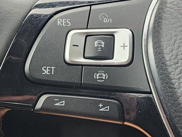 Photo of 2019 Platinum Gray Metallic Volkswagen Atlas