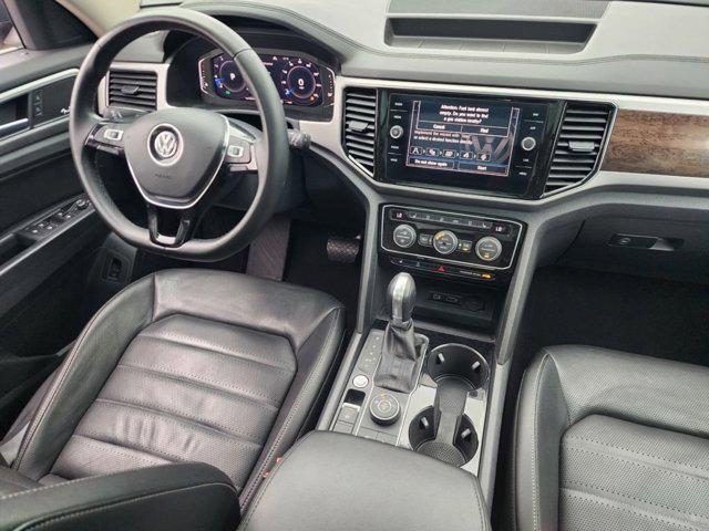 Photo of 2019 Platinum Gray Metallic Volkswagen Atlas