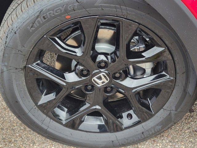 Photo of 2025 Milano Red Honda HR-V