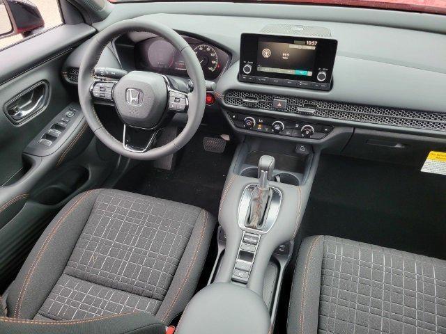 Photo of 2025 Milano Red Honda HR-V