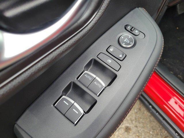 Photo of 2025 Milano Red Honda HR-V