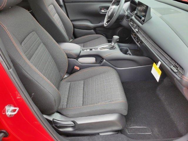 Photo of 2025 Milano Red Honda HR-V