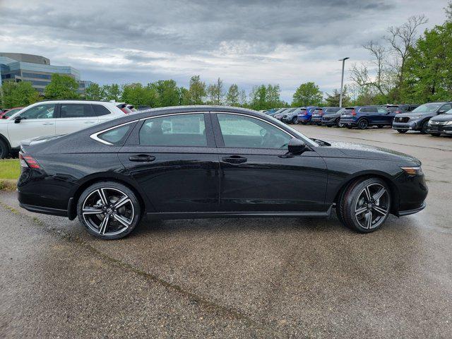 Photo of 2025 Crystal Black Pearl Honda Accord Hybrid