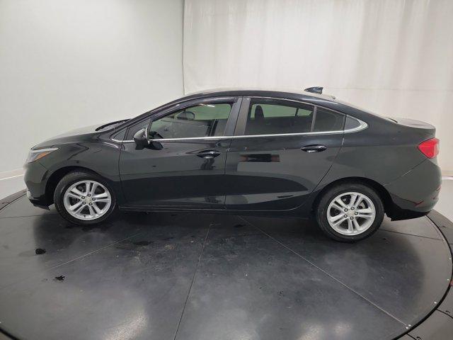 Photo of 2018 Mosaic Black Metallic Chevrolet Cruze