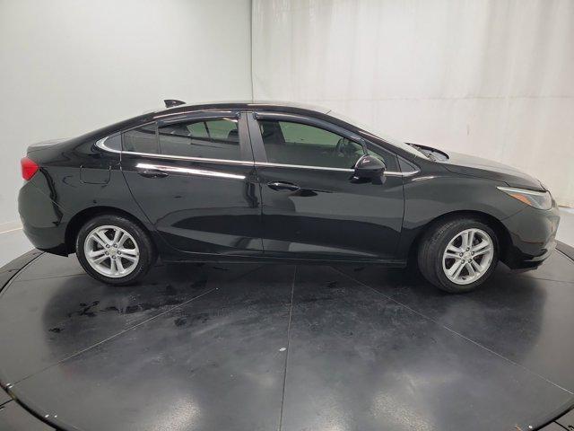 Photo of 2018 Mosaic Black Metallic Chevrolet Cruze