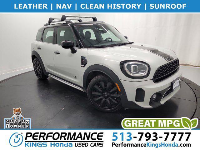 Photo of 2022 White Silver MINI Countryman