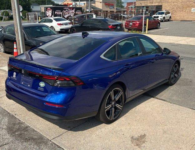 Photo of 2023 Still Night Pearl Honda Accord Hybrid