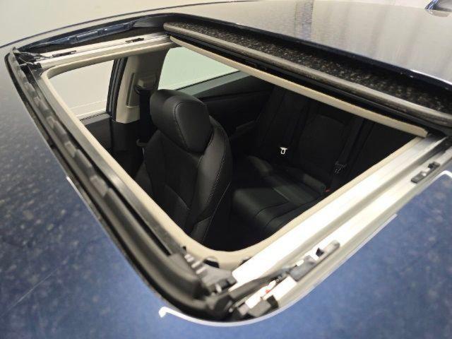 Photo of 2025 Canyon River Blue Metallic Honda Accord Hybrid