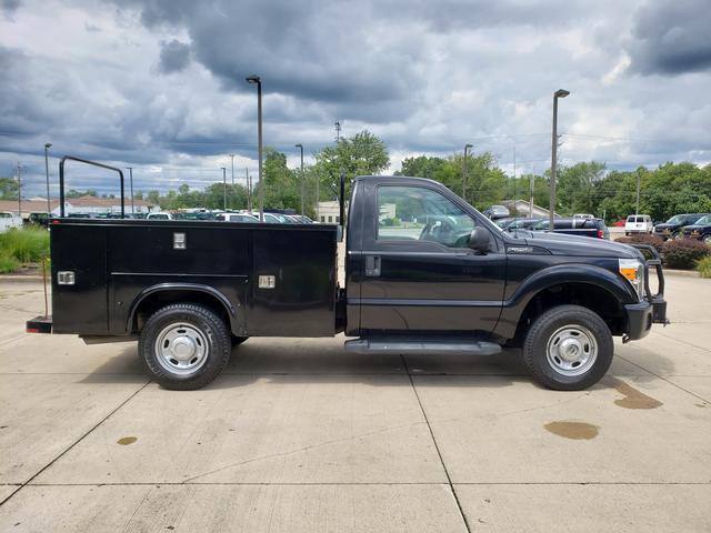 Photo of 2014 Tuxedo Black Metallic Ford F-250