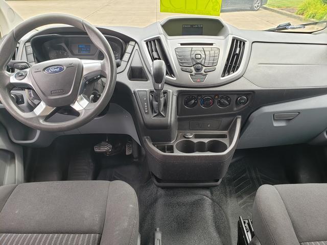 Photo of 2015 Oxford White Ford Transit-350