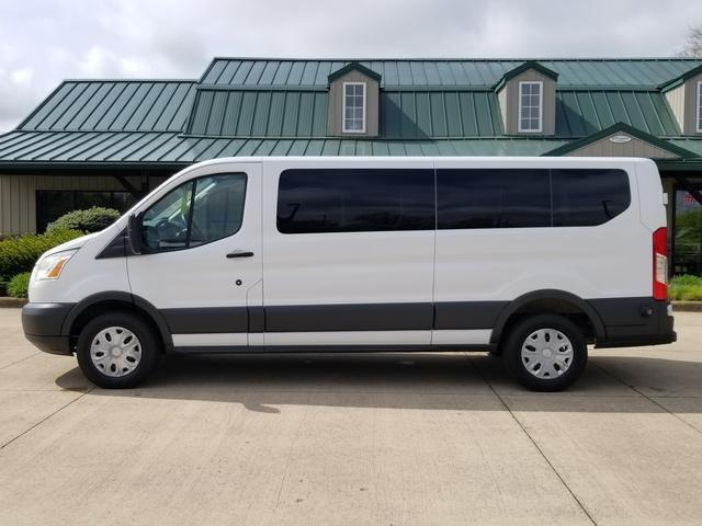 Photo of 2015 Oxford White Ford Transit-350