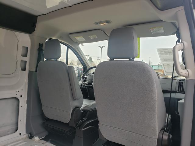 Photo of 2016 Oxford White Ford Transit-350