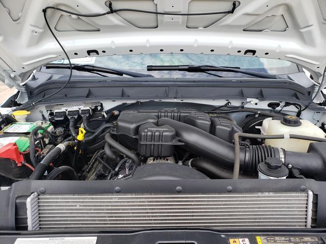 Photo of 2015 Oxford White Ford F-250