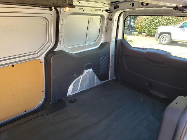 Photo of 2016 Silver Metallic Ford Transit Connect