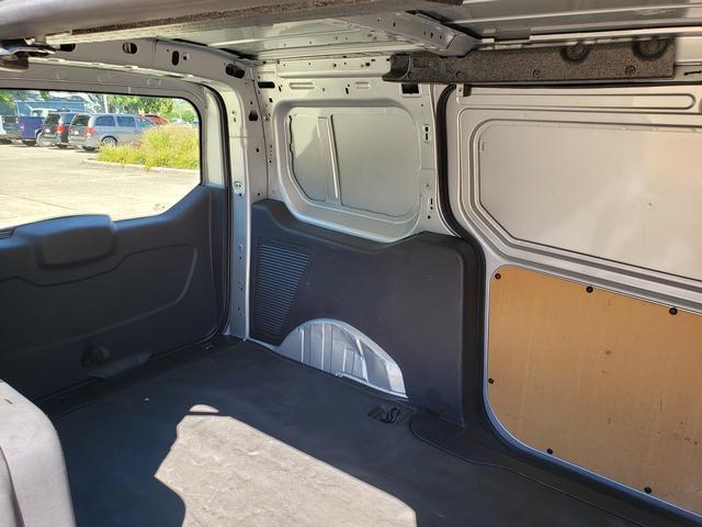 Photo of 2016 Silver Metallic Ford Transit Connect