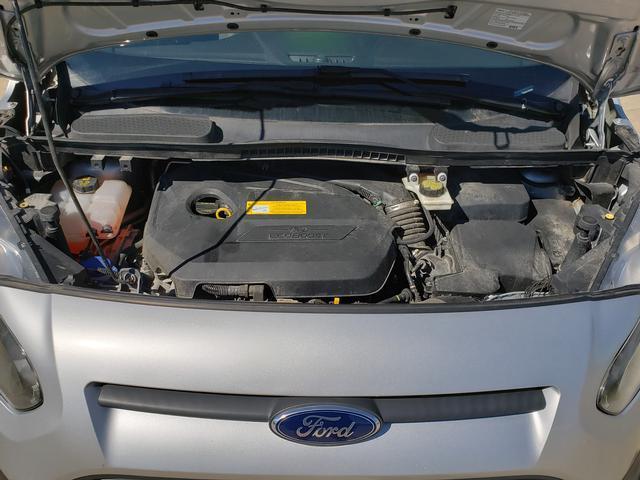 Photo of 2016 Silver Metallic Ford Transit Connect