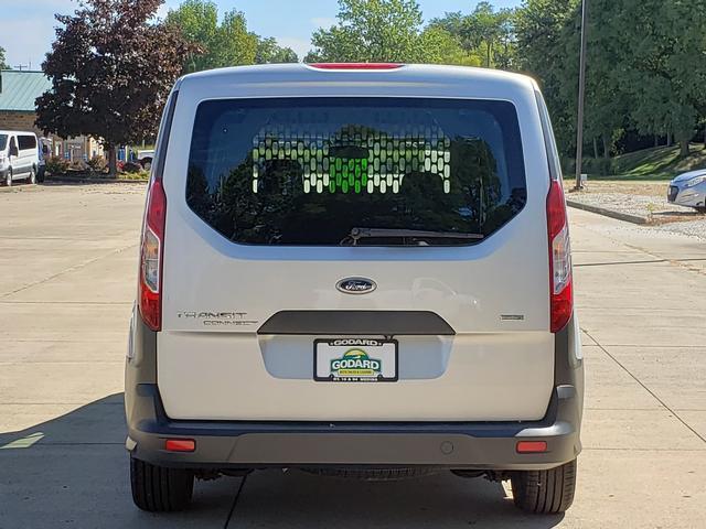 Photo of 2016 Silver Metallic Ford Transit Connect