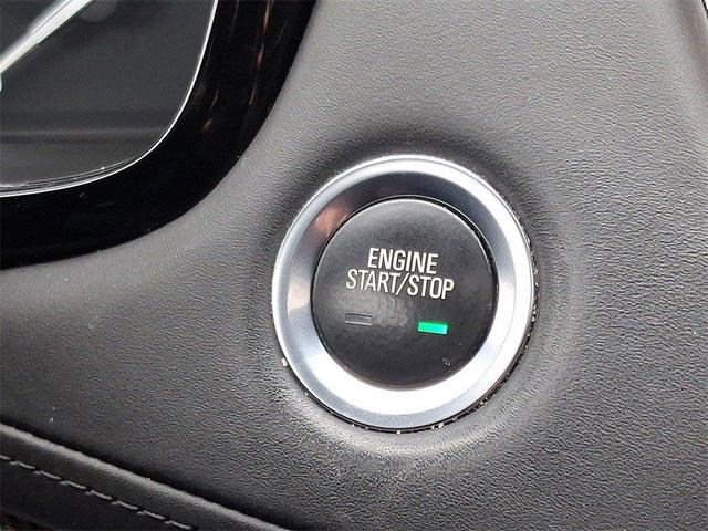 Photo of 2019 Stellar Black Metallic Cadillac XT5