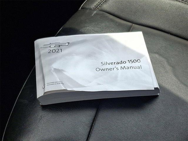 Photo of 2021 Black Chevrolet Silverado 1500