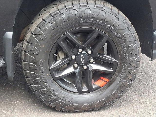 Photo of 2021 Black Chevrolet Silverado 1500