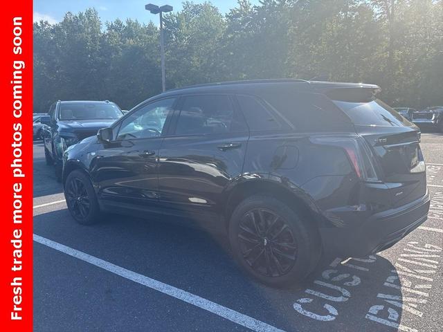 Photo of 2022 Stellar Black Metallic Cadillac XT5