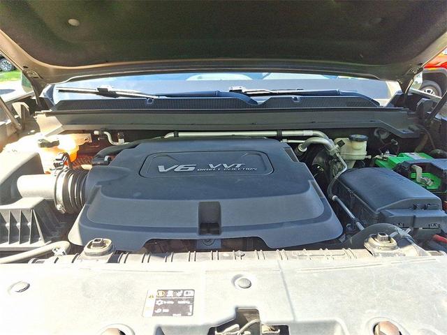 Photo of 2016 Bronze Alloy Metallic GMC Canyon