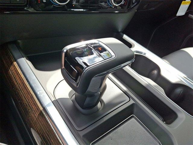 Photo of 2026 White GMC Sierra 1500