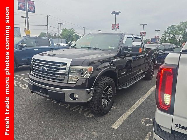 Photo of 2014 Tuxedo Black Metallic Ford F-150