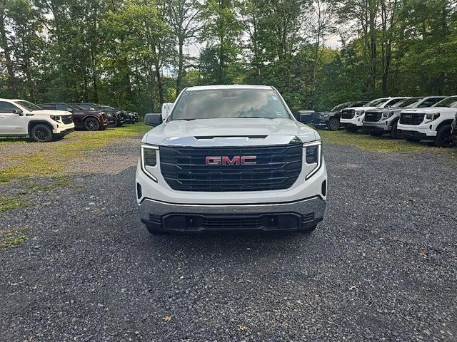 Photo of 2023 Summit White GMC Sierra 1500