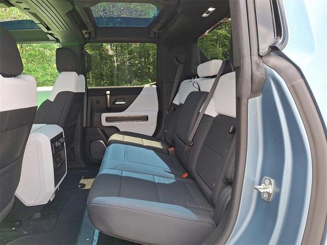 Photo of 2024 Blue GMC HUMMER EV Pickup