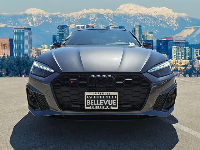 Photo of 2021 Daytona Gray Pearl Effect Audi S5