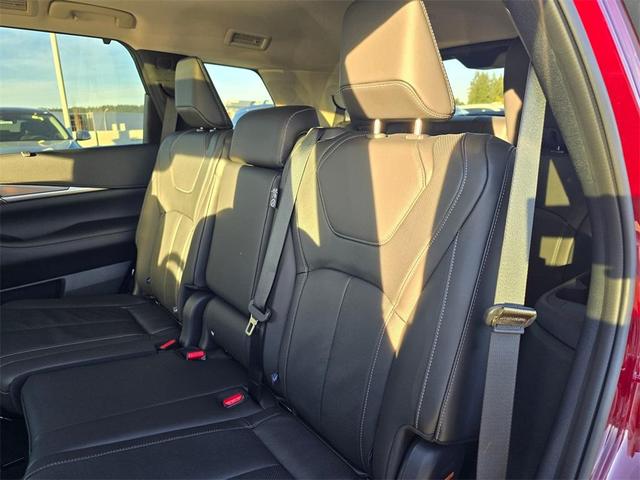 Photo of 2025 Deep Bordeaux INFINITI QX60
