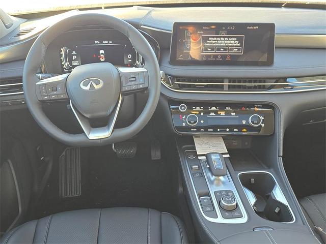 Photo of 2025 Deep Bordeaux INFINITI QX60