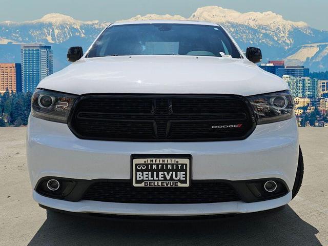 Photo of 2016 Bright White Clearcoat Dodge Durango