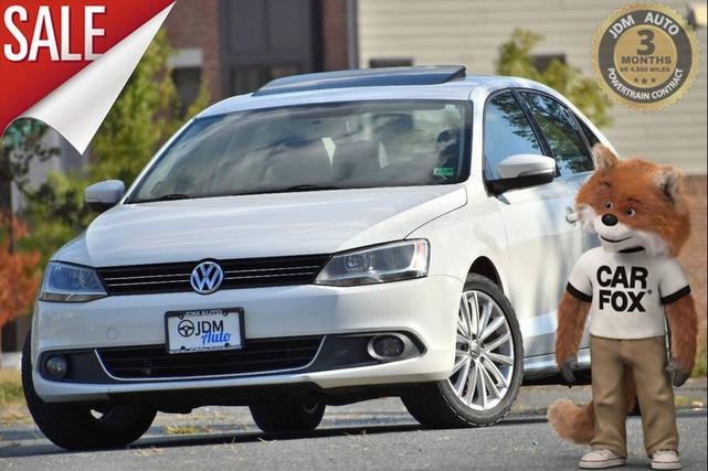 Photo of 2013 White Volkswagen Jetta