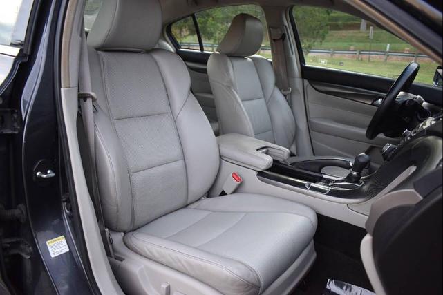 Photo of 2012 Black Acura TL
