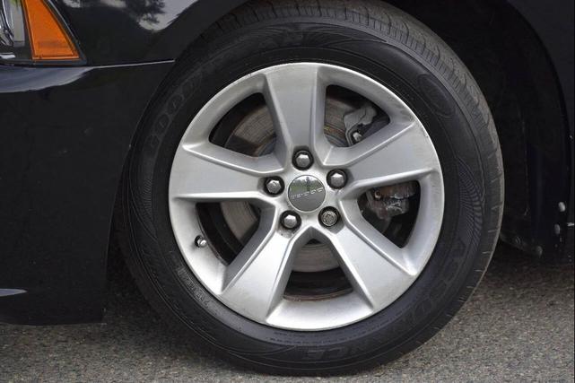 Photo of 2012 Pitch Black Dodge Charger