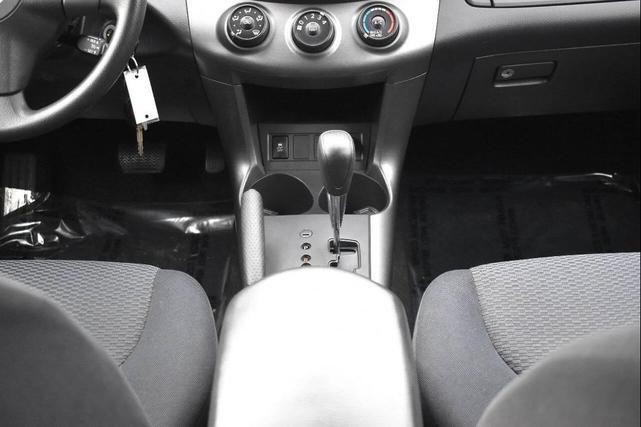 Photo of 2009 Classic Silver Metallic Toyota RAV4