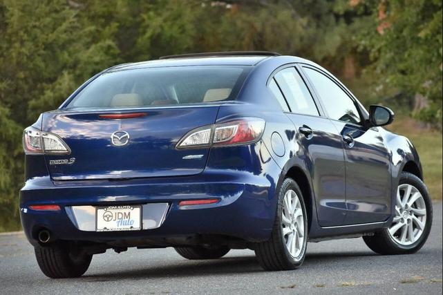 Photo of 2012 Blue Mazda Mazda3