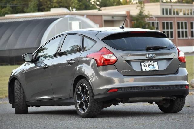Photo of 2012 Gray Ford Focus