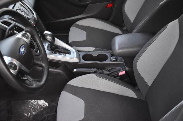 Photo of 2012 Gray Ford Focus