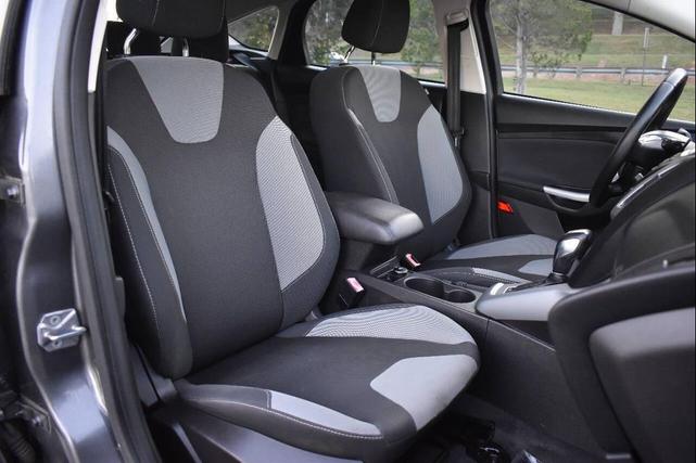 Photo of 2012 Gray Ford Focus
