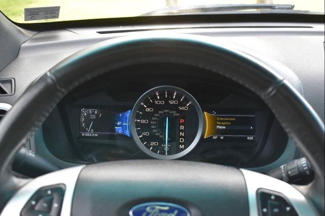 Photo of 2015 Brown Ford Explorer