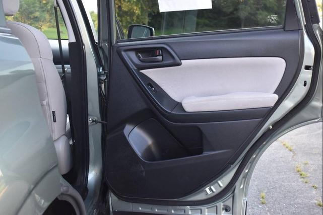 Photo of 2015 Green Subaru Forester